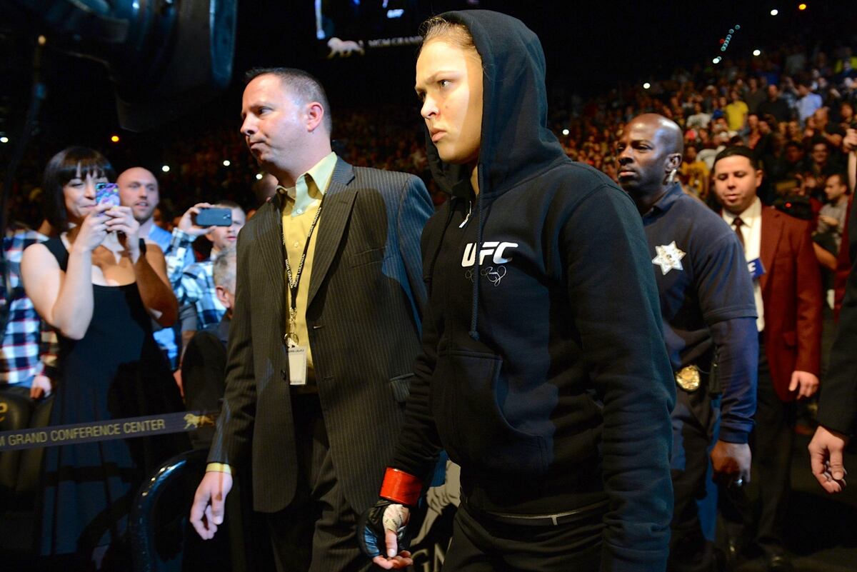 UFC 170: Ronda Rousey vs. Sara McMann Full Head-to-Toe Breakdown | News 