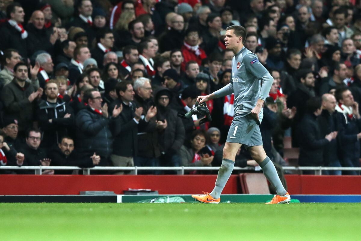 Wojciech Szczesny Red Card: How Arsenal Will Fare in Goalkeeper's