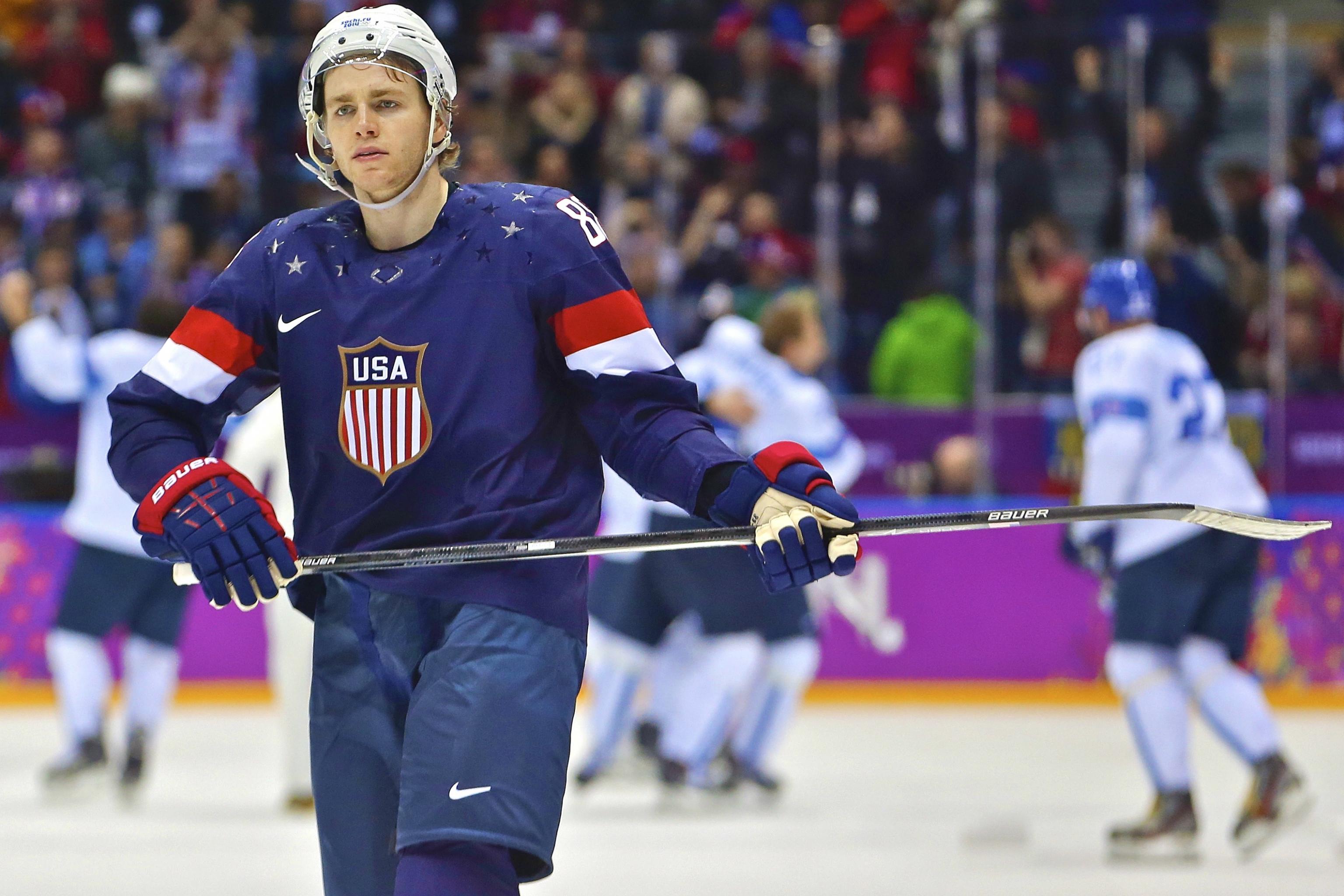 Team USA 2014 Olympic hockey jerseys draw critical reviews - Los