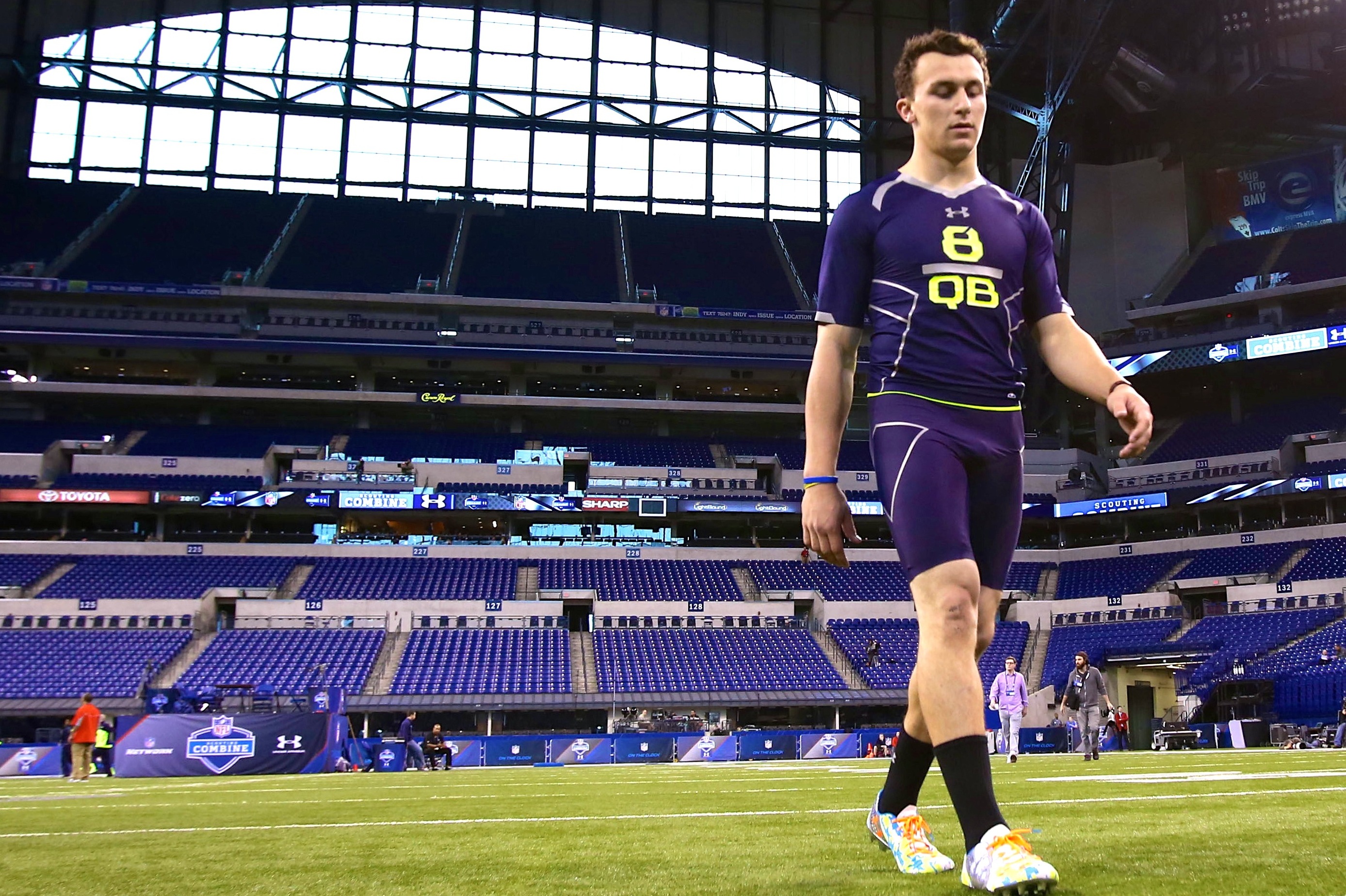 NFL mock draft doesn't include Johnny Manziel in the first round