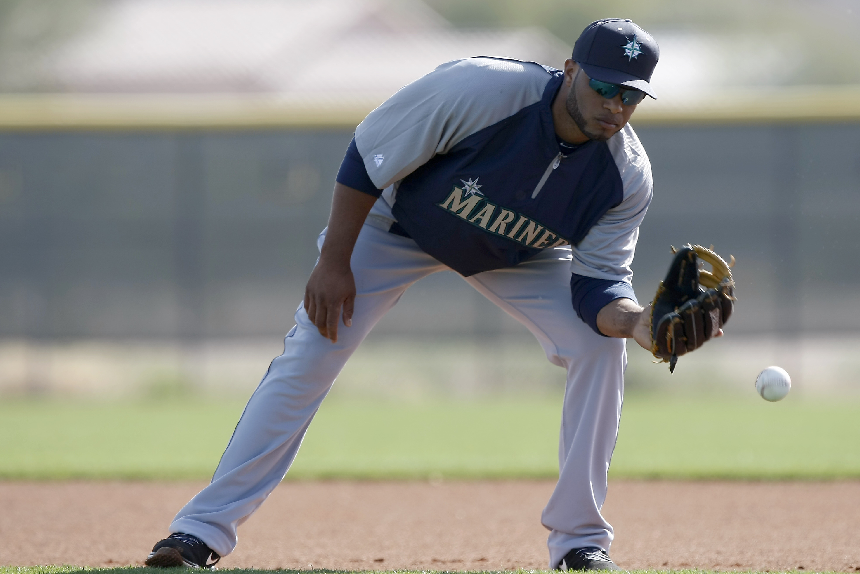 Updates, Takeaways from Robinson Cano's Mariners Spring Training