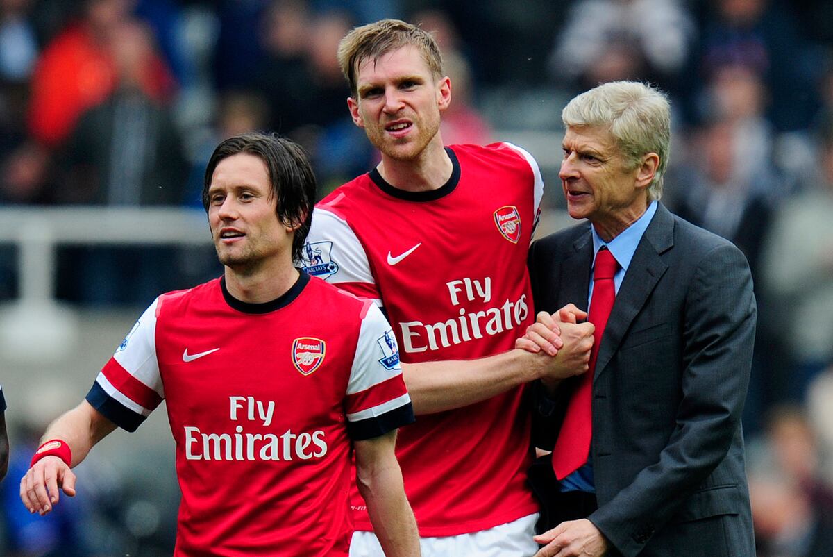 Tomas Rosicky and Per Mertesacker Agree to Contract ...