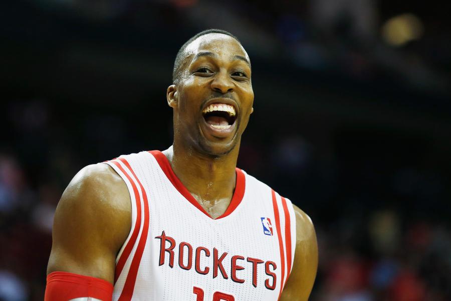 Dwight Howard is taking his mom to Australia for Mother's Day!