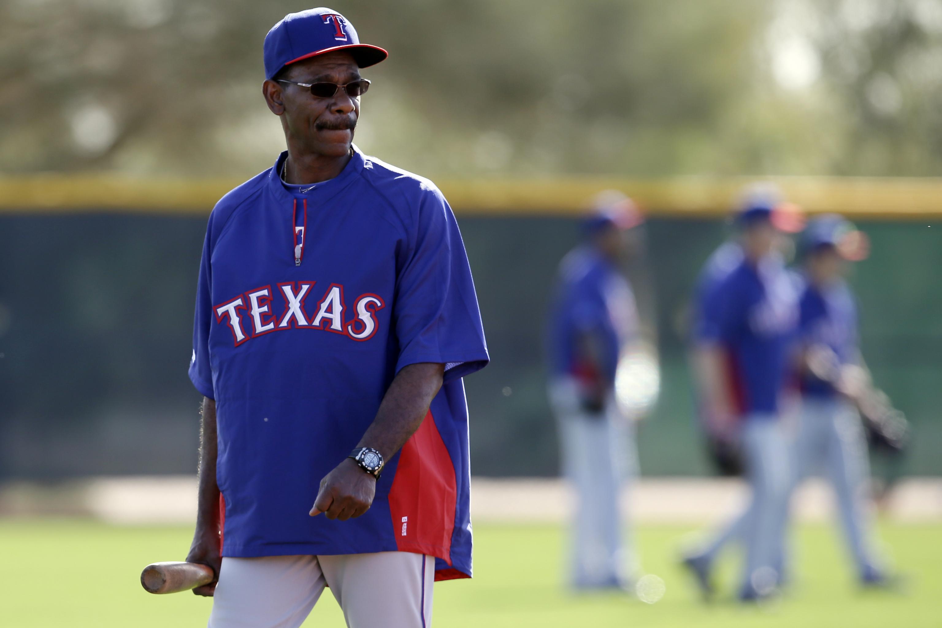 At Texas Rangers spring training, prospects lean on vets to set example