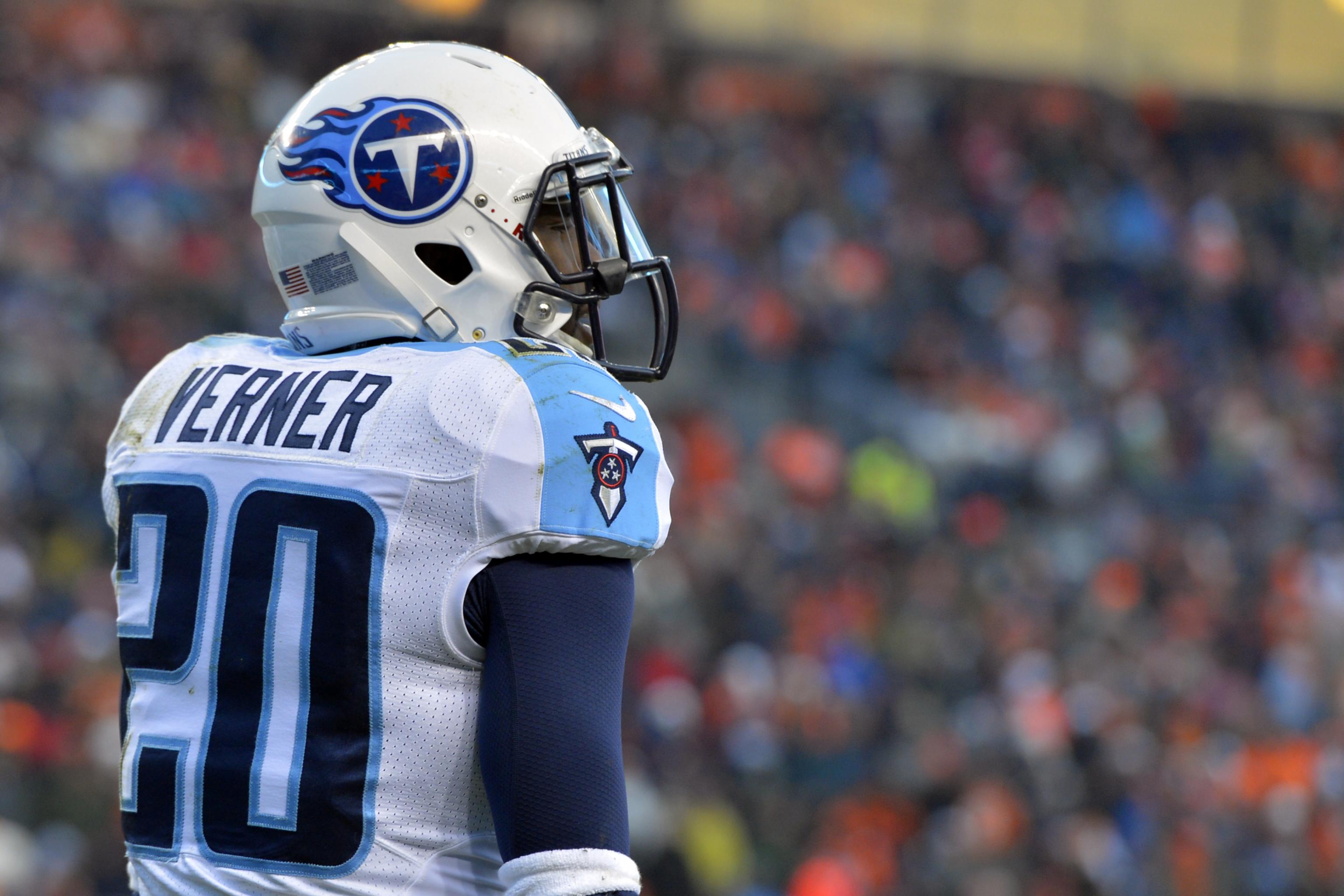 Tennessee titans wide receiver hi-res stock photography and images