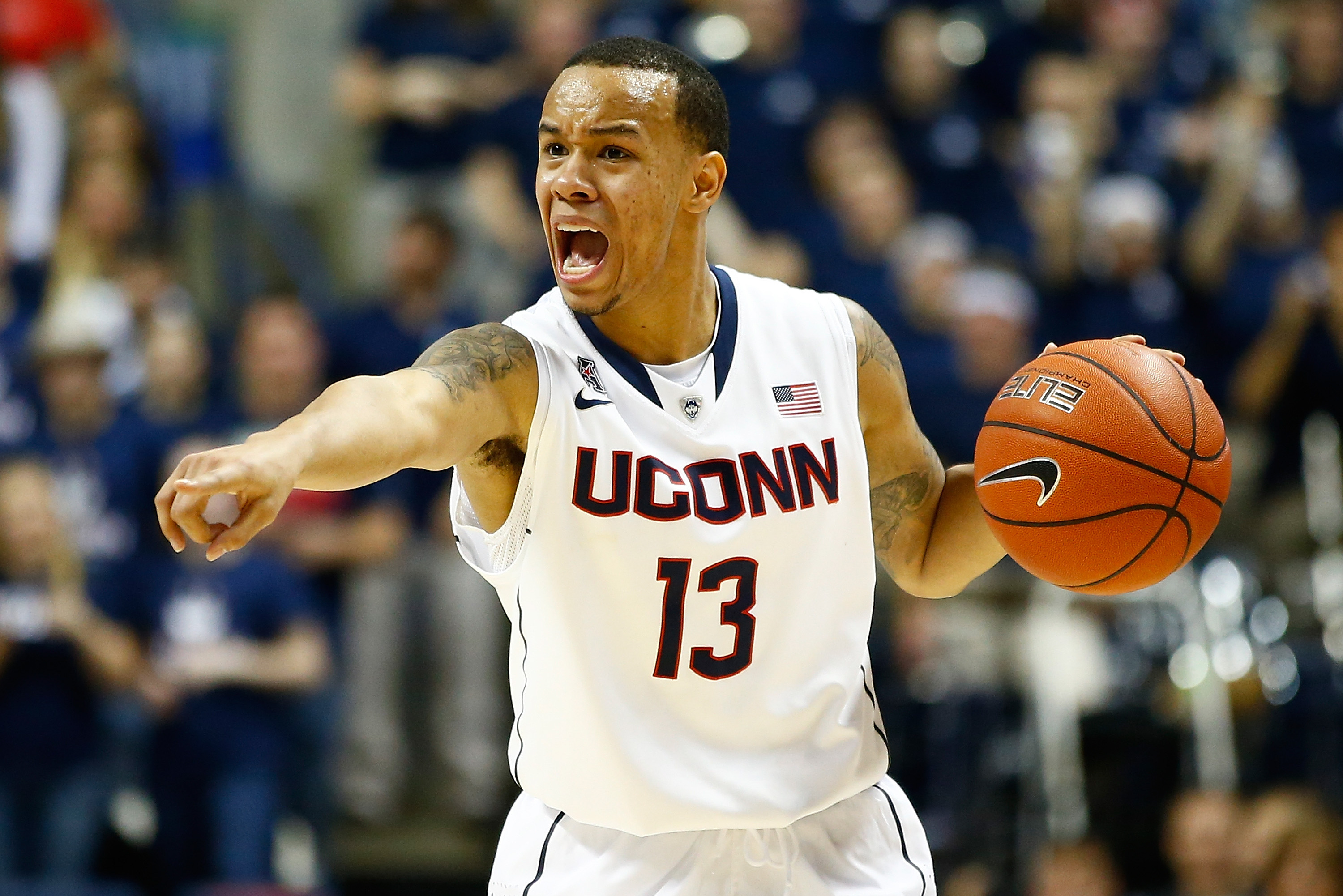 Roundup: Shabazz Napier gives UConn a messy win - The Boston Globe