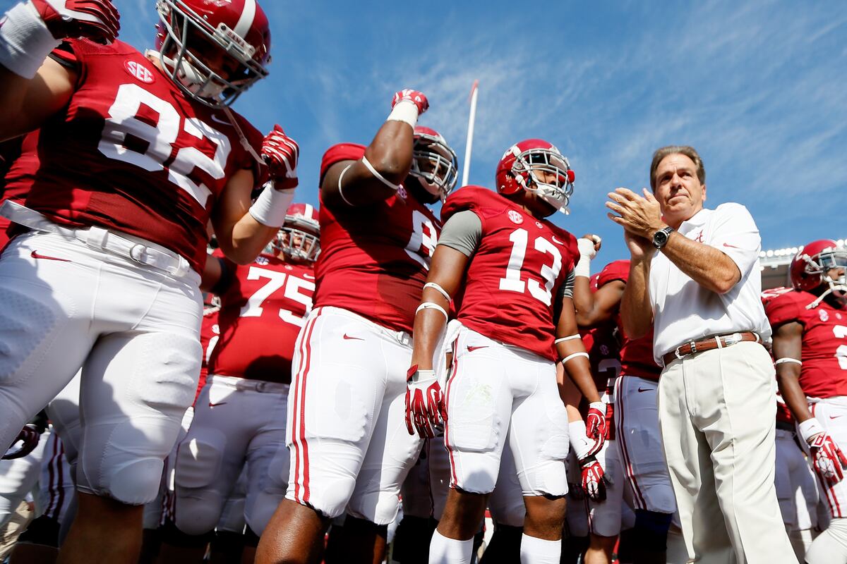 Ranking of Alabama Football: Why the Tide is Still the Standard