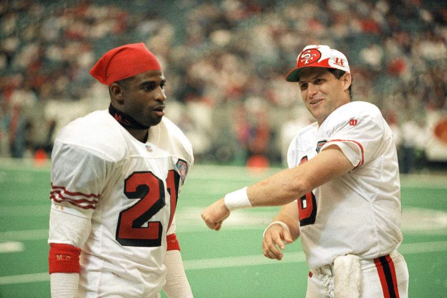 December 17, 1994 - San Francisco, California, U.S - San Francisco 49ers vs.  Denver Broncos at Candlestick Park Saturday, December 17, 1994. 49ers beat  Broncos 42-19. San Francisco 49ers running back Dexter