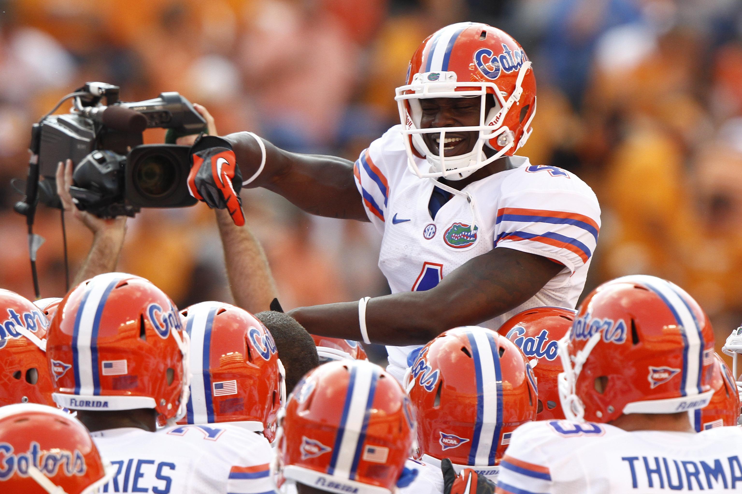 Florida's Andre Debose out for season after ACL tear