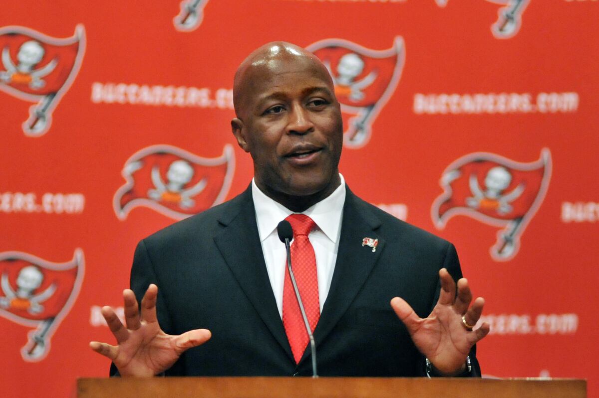 Buccaneers Mock Draft Fresh 7 Round Predictions Post Week 1 of Free