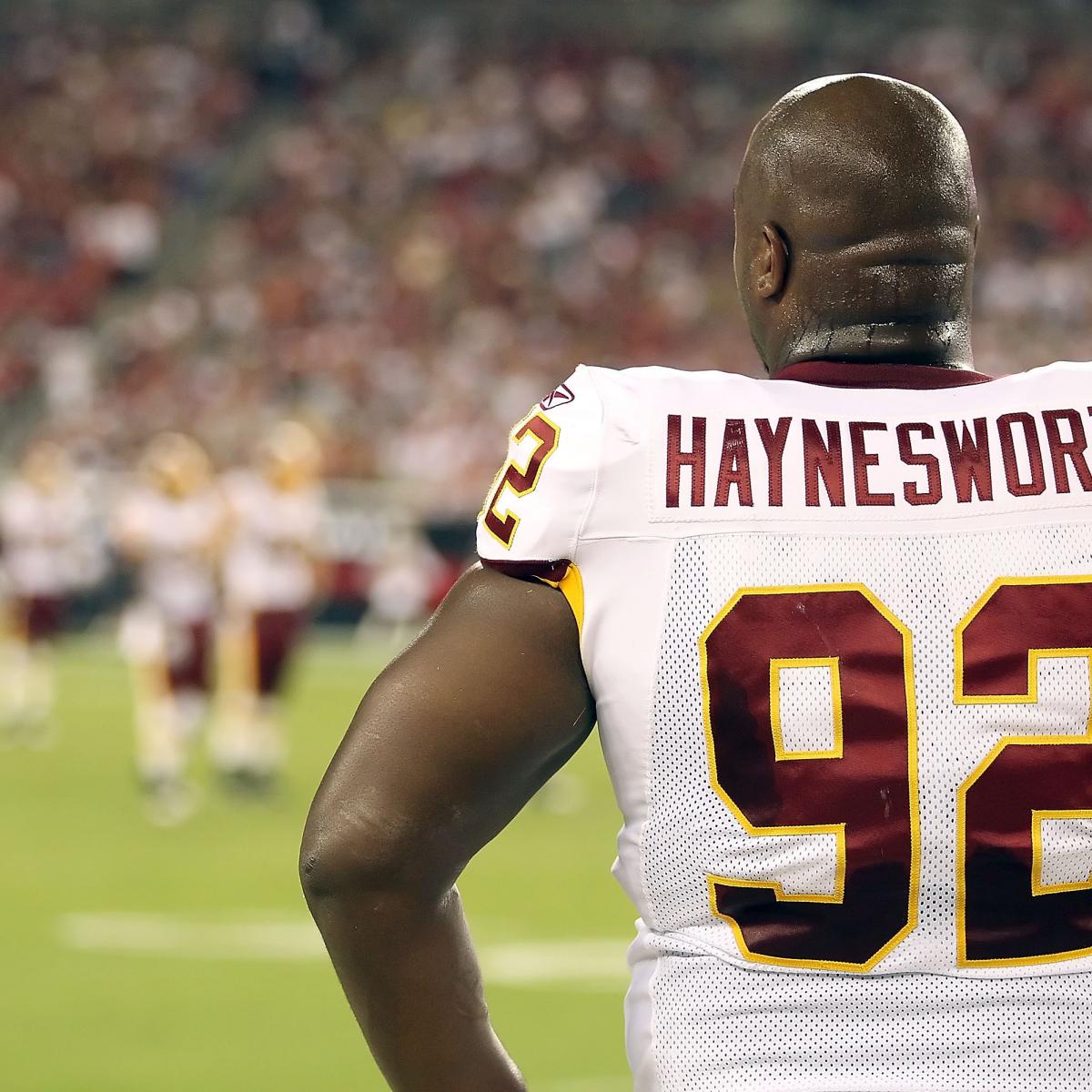 what is a free agent deal in the nfl