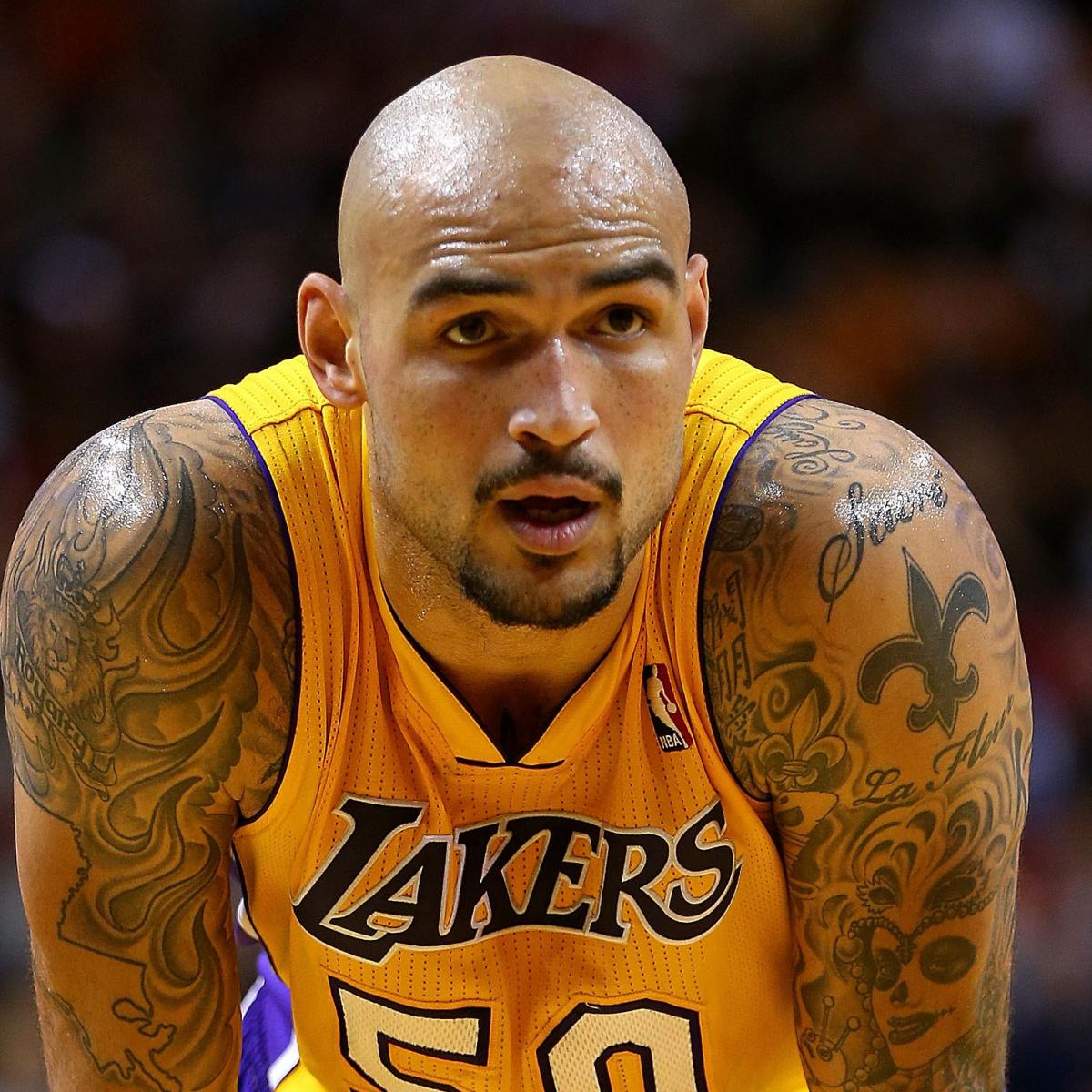 Robert Sacre waited and waited; now it's his turn - Los Angeles Times