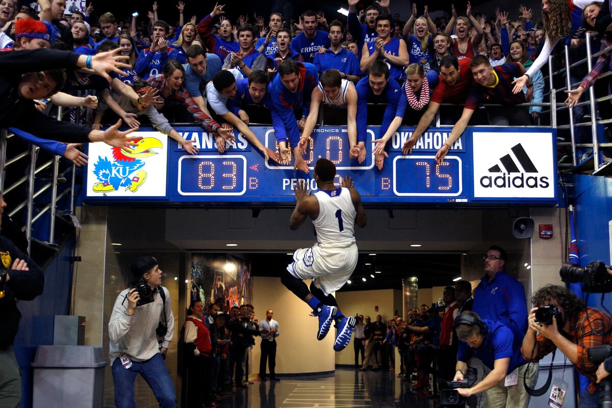 Kansas Basketball Wayne Selden Jr. to Return for Sophomore Season