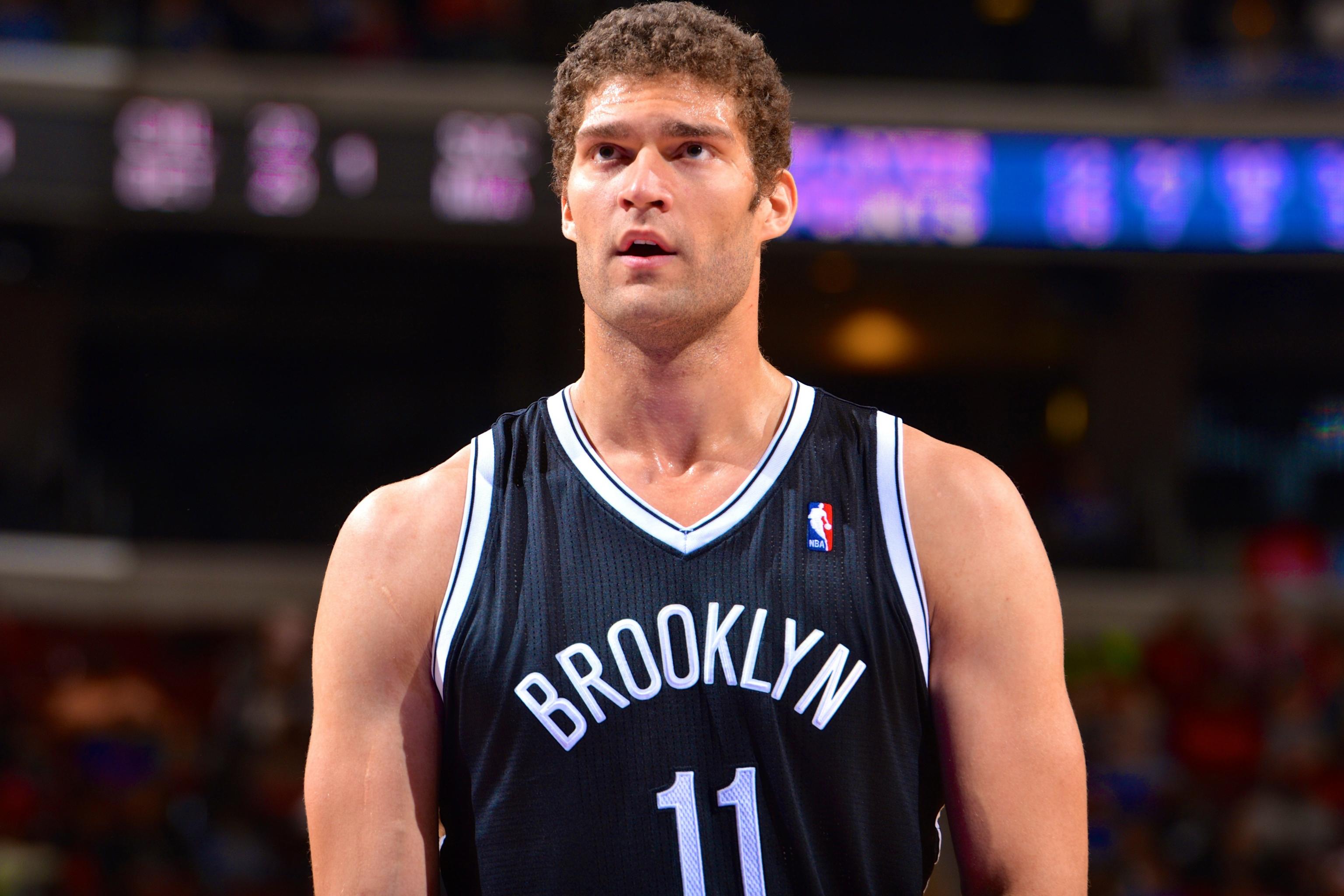 Do you guys think the Nets should retire number 11 for Brook Lopez