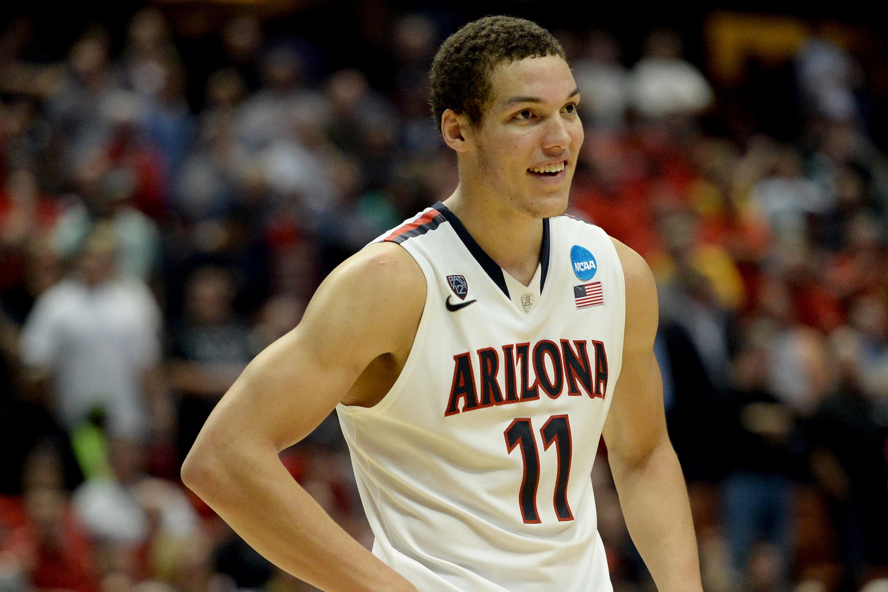Aaron Gordon of Arizona Wildcats named basketball athlete of the