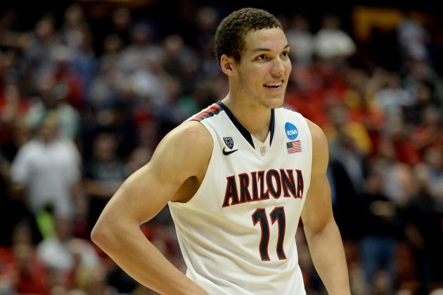 ANAHEIM, CA - MARCH 27:  Aaron Gordon #11 of the Arizona Wildcats smiles in the second half while taking on the San Diego State Aztecs during the regional semifinal of the 2014 NCAA Men's Basketball Tournament at the Honda Center on March 27, 2014 in Anaheim, California.  (Photo by Harry How/Getty Images)