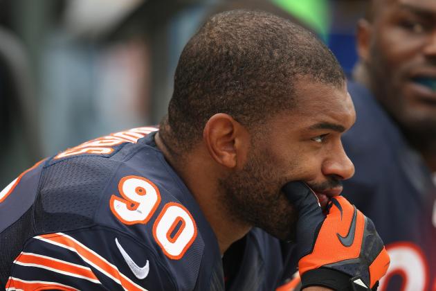 CHICAGO, IL - SEPTEMBER 08: Julius Peppers #90 of the Chicago Bears sits on the bench during a game against the Cincinnati Bengals at Soldier Field on September 8, 2013 in Chicago, Illinois. The Bears defeated the Bengals 24-21. (Photo by Jonathan Daniel/Getty Images)