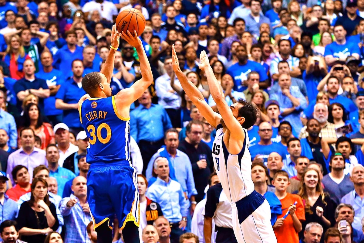 Stephen Curry Hits Ice Cold GameWinning Shot vs. Dallas Mavericks