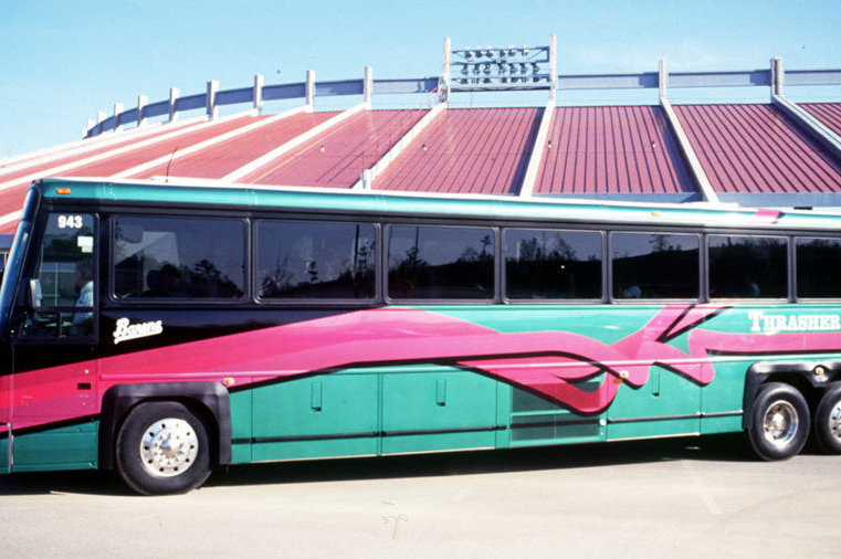 radioactividad mitología extinción Minor League Baseball Bus Owned by Michael Jordan Now Being Sold | News,  Scores, Highlights, Stats, and Rumors | Bleacher Report