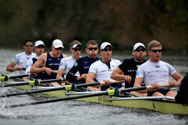 LONDON, ENGLAND - APRIL 03: The Oxford crew during a training outing on The River Thames ahead of the BNY Mellon University Boat Race on April 3, 2014 in London, England. (Photo by Richard Heathcote/Getty Images)