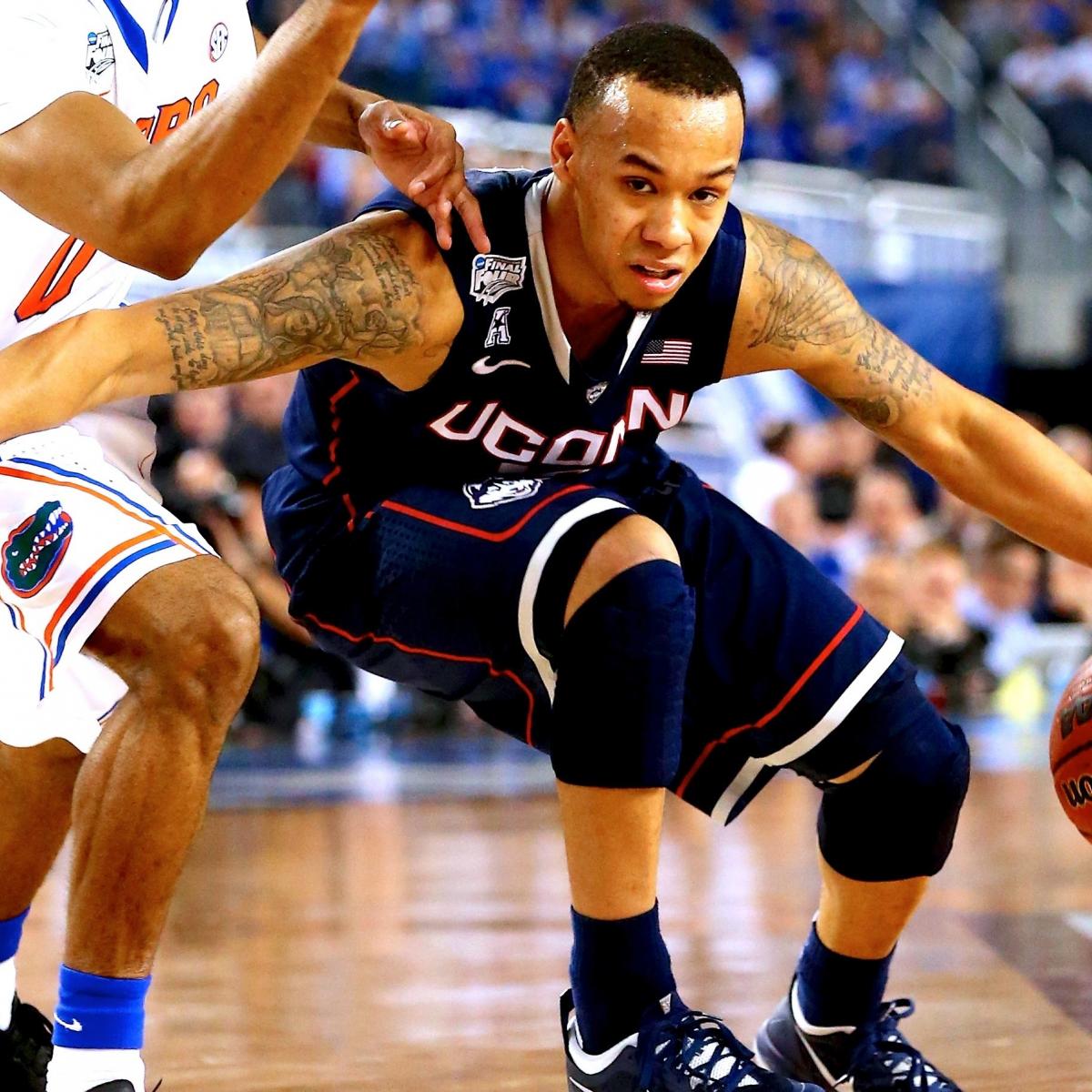Florida vs. UConn: Score, Twitter Reaction and More from Final Four