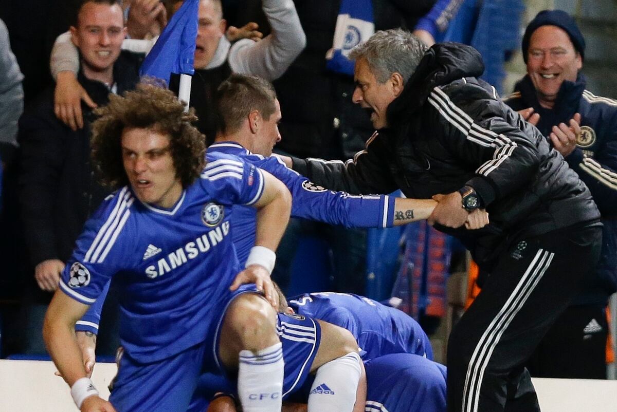 The Special One Jose Mourinho Gets His Custard Creams Claims Tactics