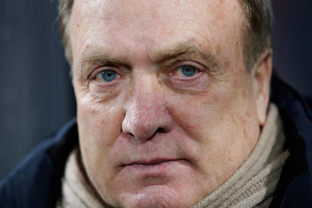 ALKMAAR, NETHERLANDS - FEBRUARY 27: AZ Manager, Dick Advocaat looks on during the UEFA Europa League Round of 32 match between AZ Alkmaar and FC Slovan Liberec at the AZ Stadium on February 27, 2014 in Alkmaar, Netherlands. (Photo by Dean Mouhtaropoulos/Getty Images)