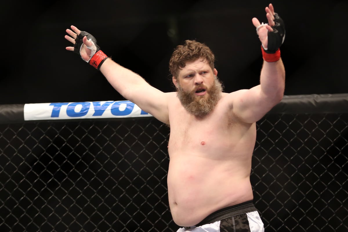 Antonio Rodrigo Nogueira vs. Roy Nelson: Twitter Reacts to Main Event