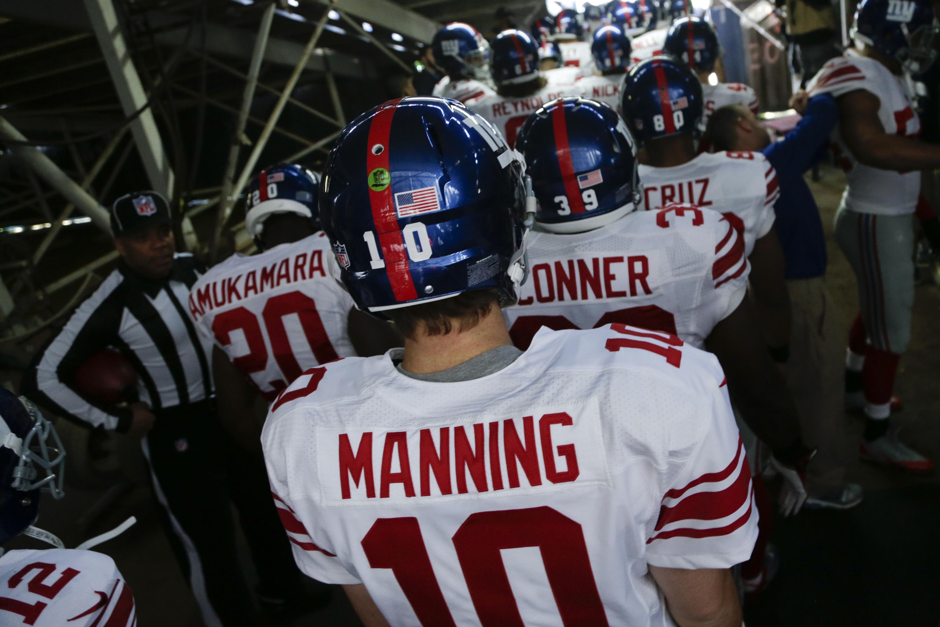 From Eli Manning to Bleacher Report, America thinks Russell Wilson