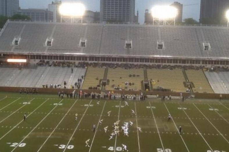 Attendance At Georgia Tech S Spring Game Was Really Bad Bleacher