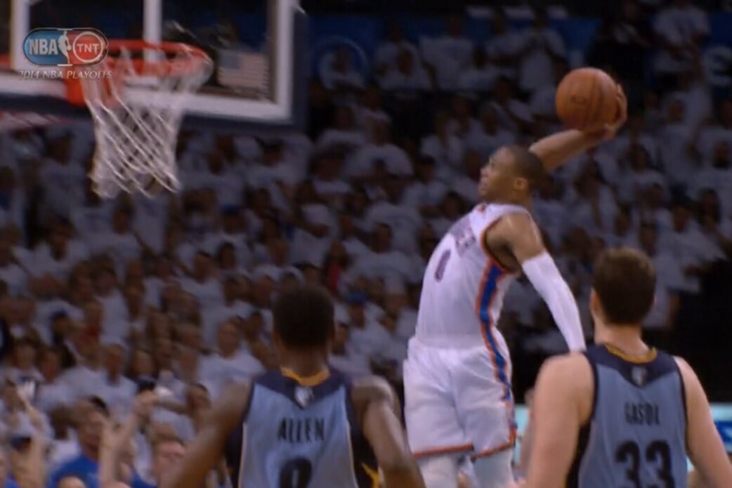 russell westbrook dunk