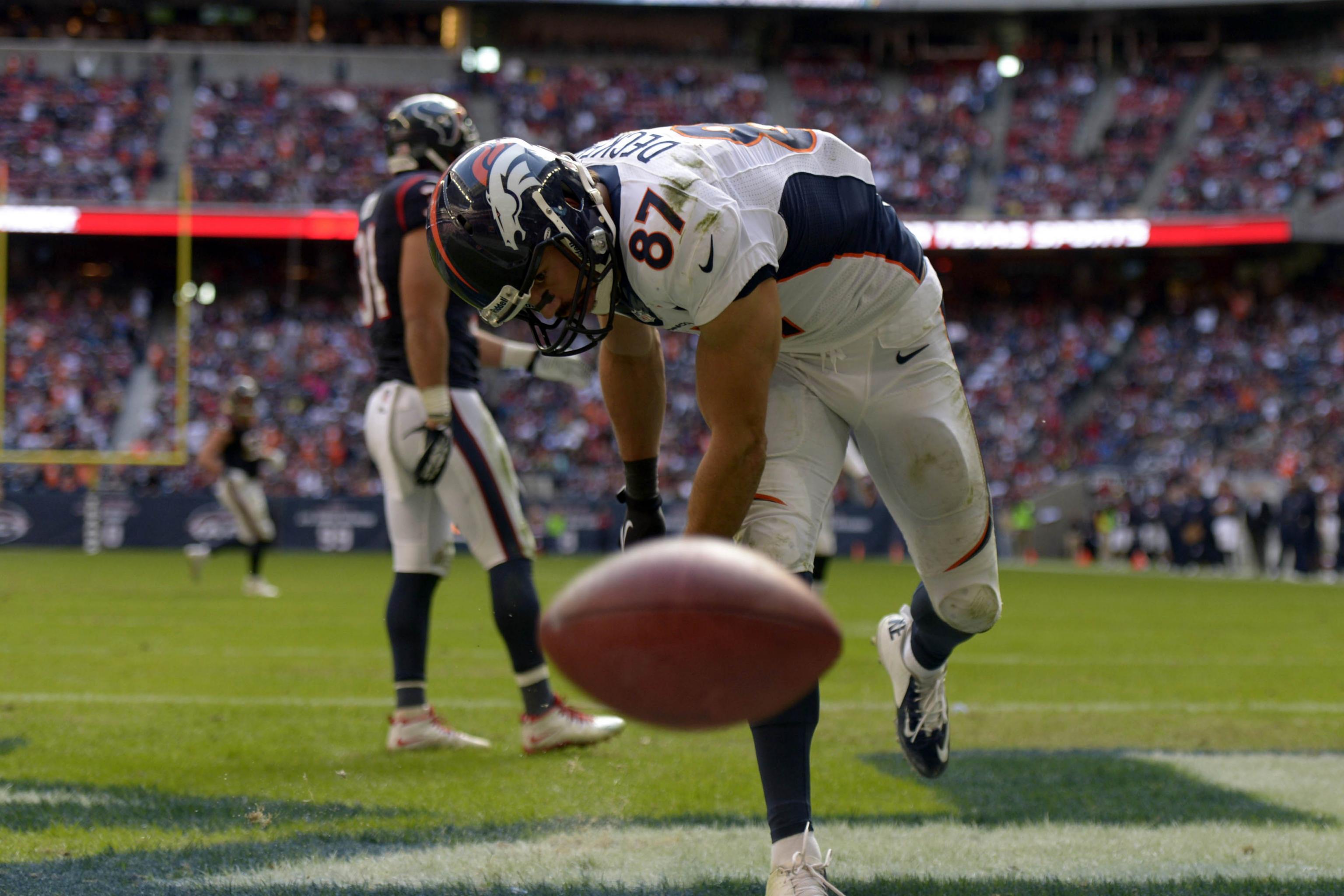 New York Jets wide receiver Eric Decker makes the game-winning touchdown  catch to defeat the New England Patriots 26-20 in overtime on Sunday, Dec.  27, 2015, at MetLife Stadium in East Rutherford