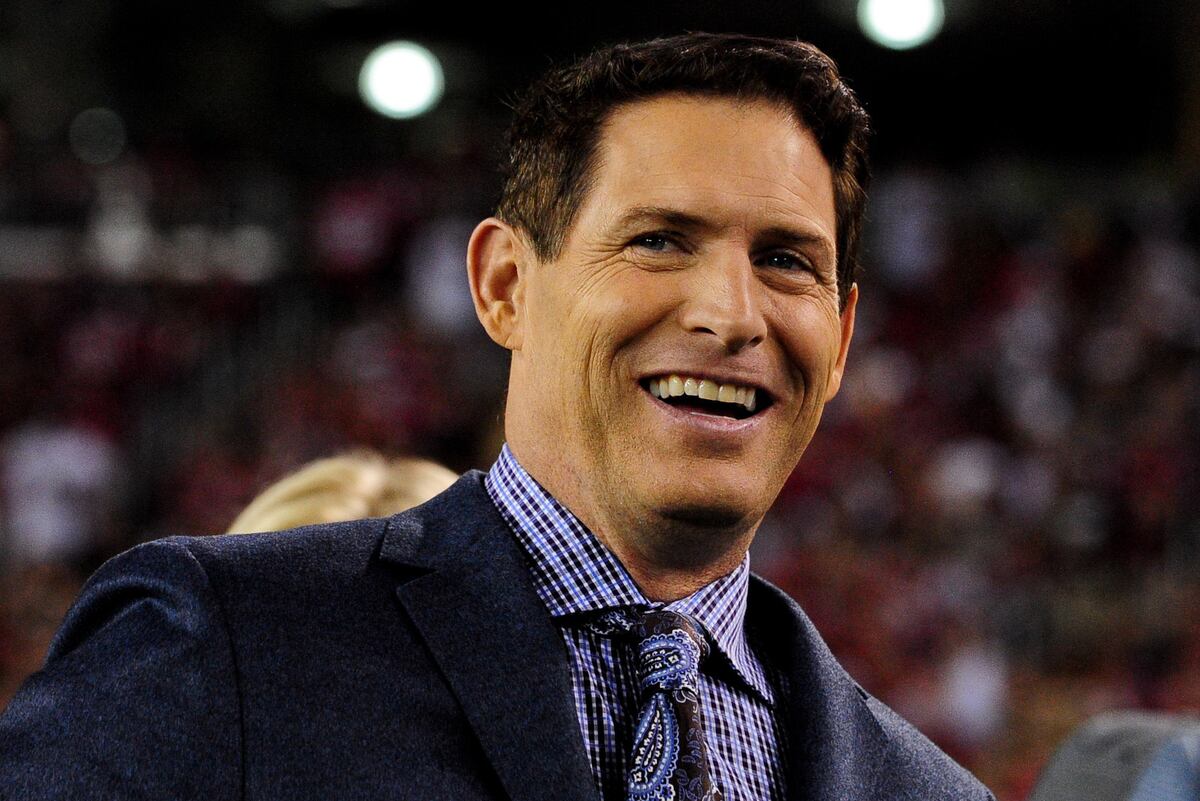 mcfarlane steve young
