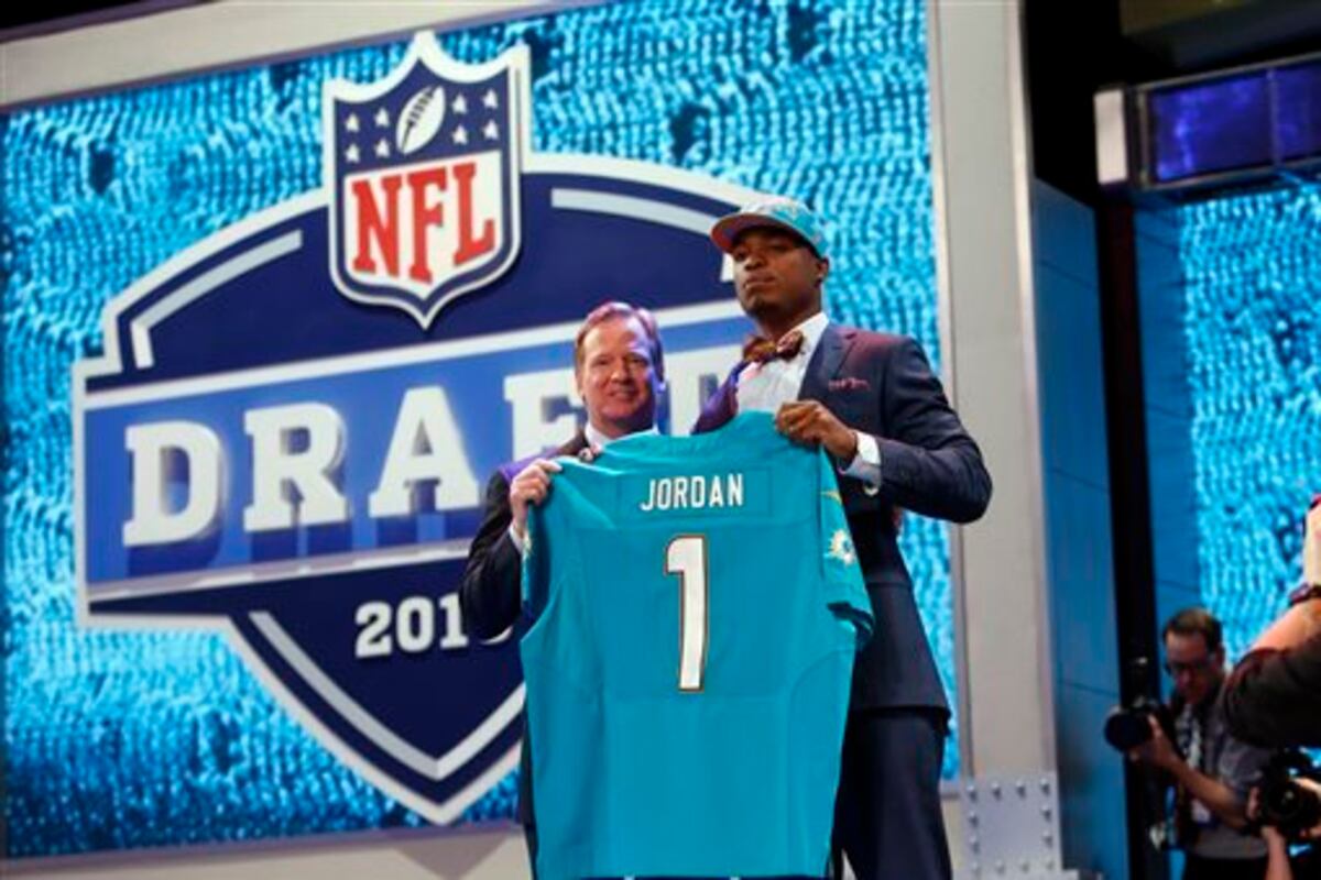 Miami Dolphins Mock Draft Roundup News Scores Highlights Stats