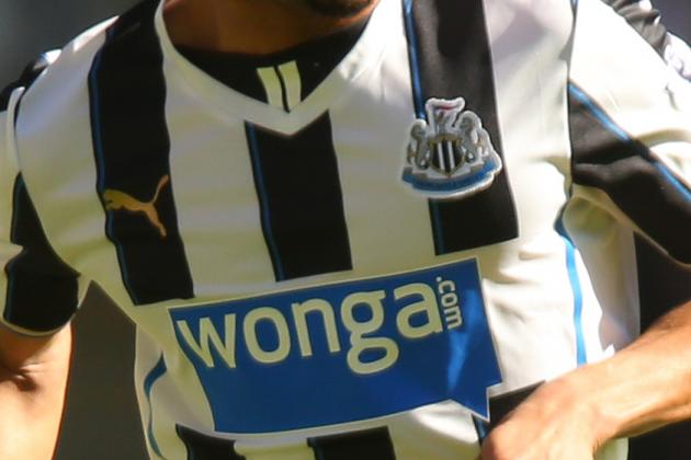 NEWCASTLE-UPON-TYNE, ENGLAND - APRIL 19: Loic Remy of Newcastle United during the Barclays Premier League fixture between Newcastle United and Swansea City at St. James Park on April 19, 2014 in Newcastle-upon-Tyne, England. (Photo by Dave Thompson/Getty Images)