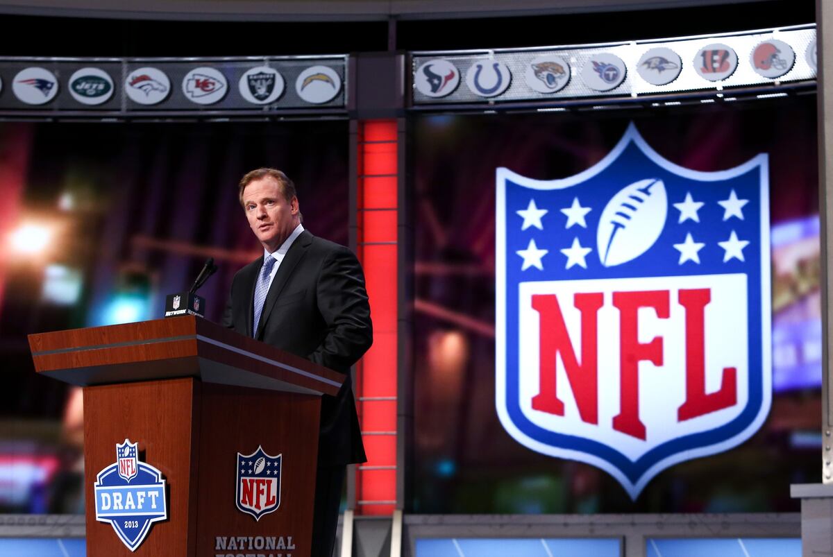 2014 NFL Draft Bleacher Report's Expert Consensus Predictions News