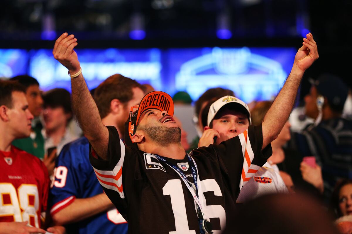 2014 NFL Draft cover image