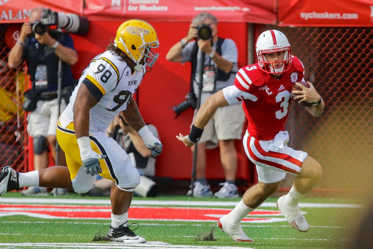 How Khyri Thornton Fits with the Green Bay Packers News, Scores