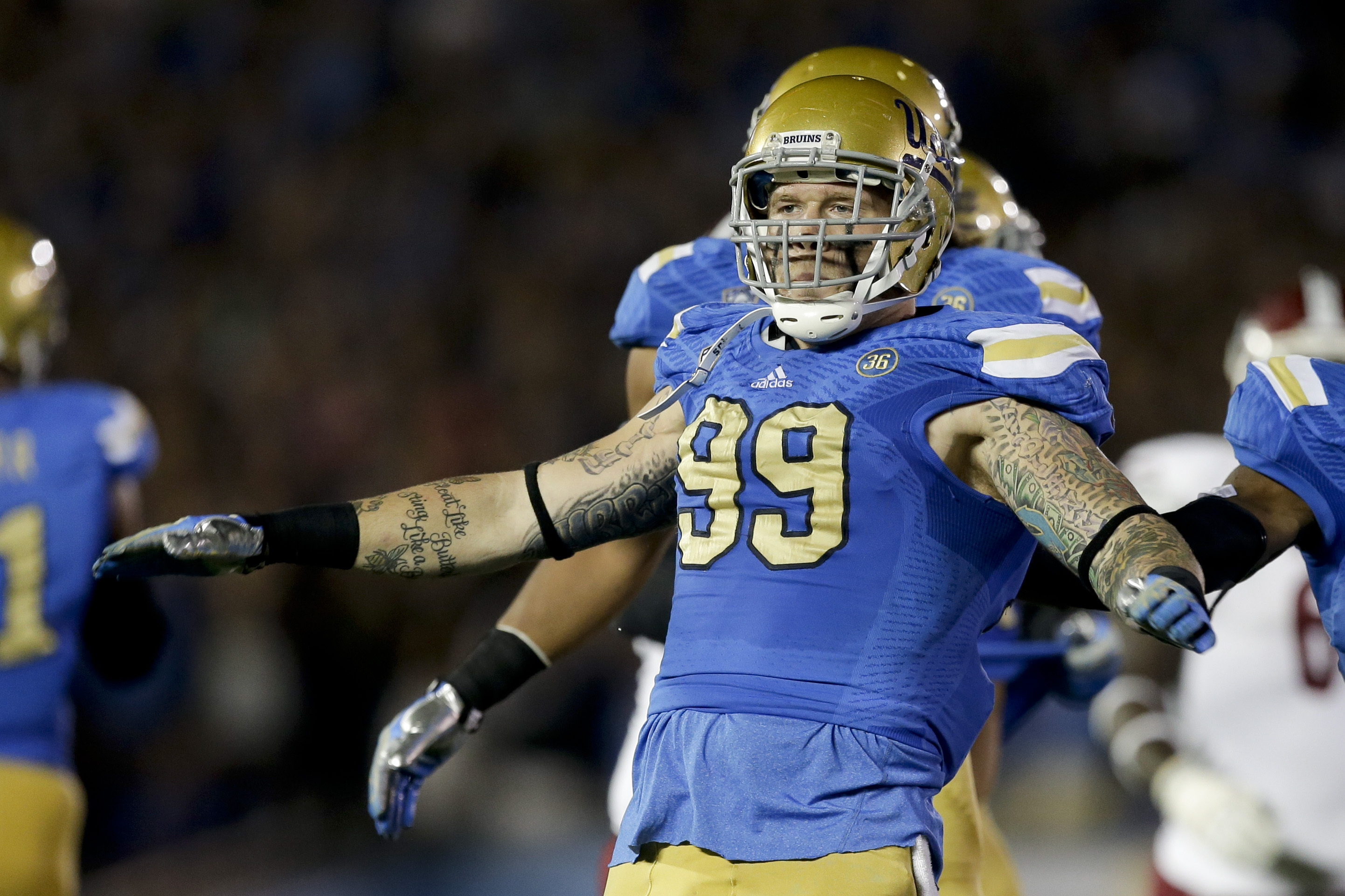 Seattle Seahawks sign DE Cassius Marsh, one other 