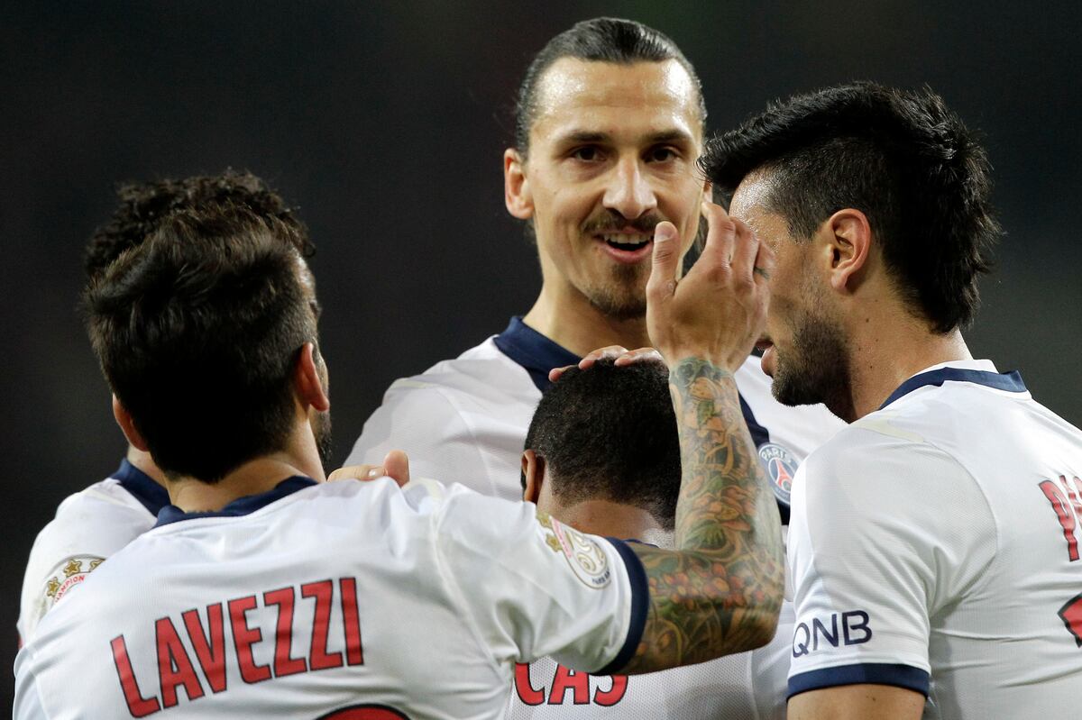 Yohan Cabaye's Injury Scare Takes Edge off PSG's Record-Breaking Win vs Yohan Cabaye's Injury Scare Takes Edge off PSG's Record-Breaking Win vs