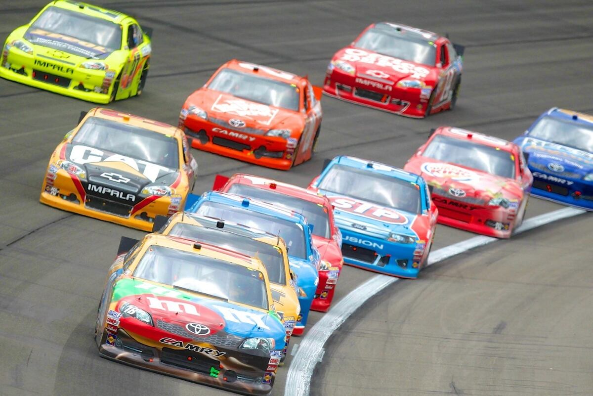 Sprint Cup Chase 2014: NASCAR Standings and Schedule After ...