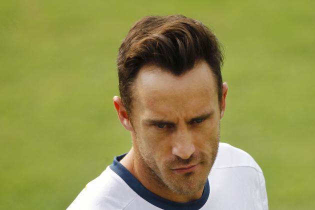 South Africa's captain Francois du Plessis attends a training session ahead of their ICC Twenty20 Cricket World Cup semi-final match against India in Dhaka, Bangladesh, Thursday, April 3, 2014. (AP Photo/A.M. Ahad)