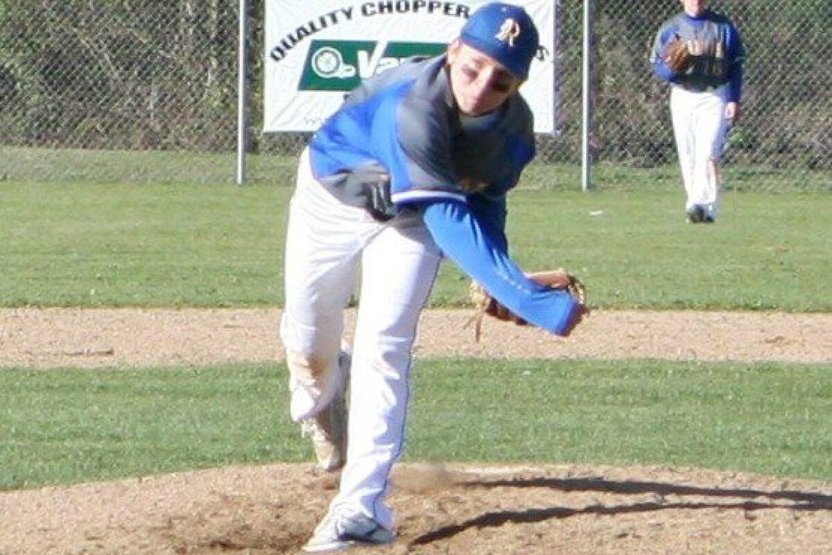 High School Pitcher Throws 194 Pitches in 14 Innings, Loves Every Pitch