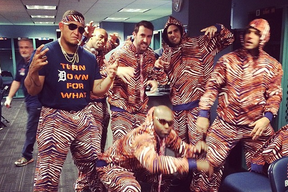 Zubaz bears best sale