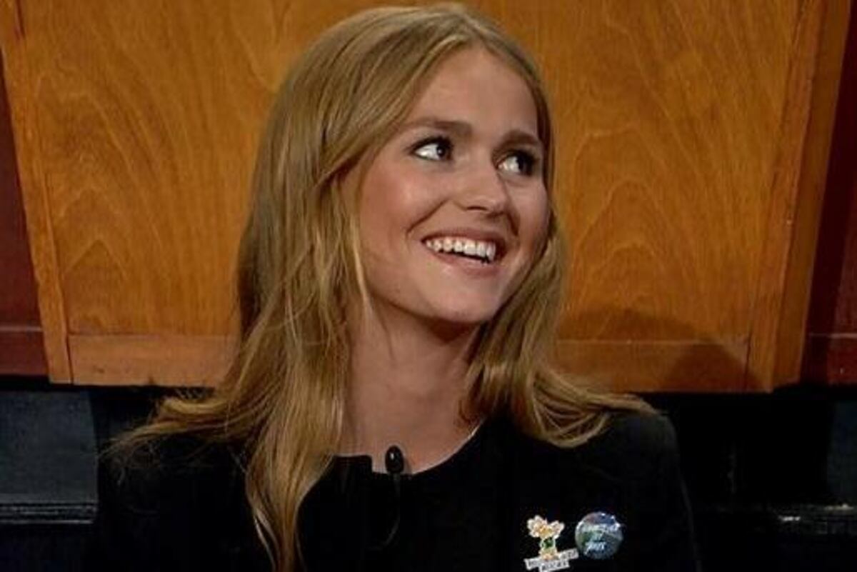 Bucks Owner's Daughter Gains Huge Twitter Following After ...