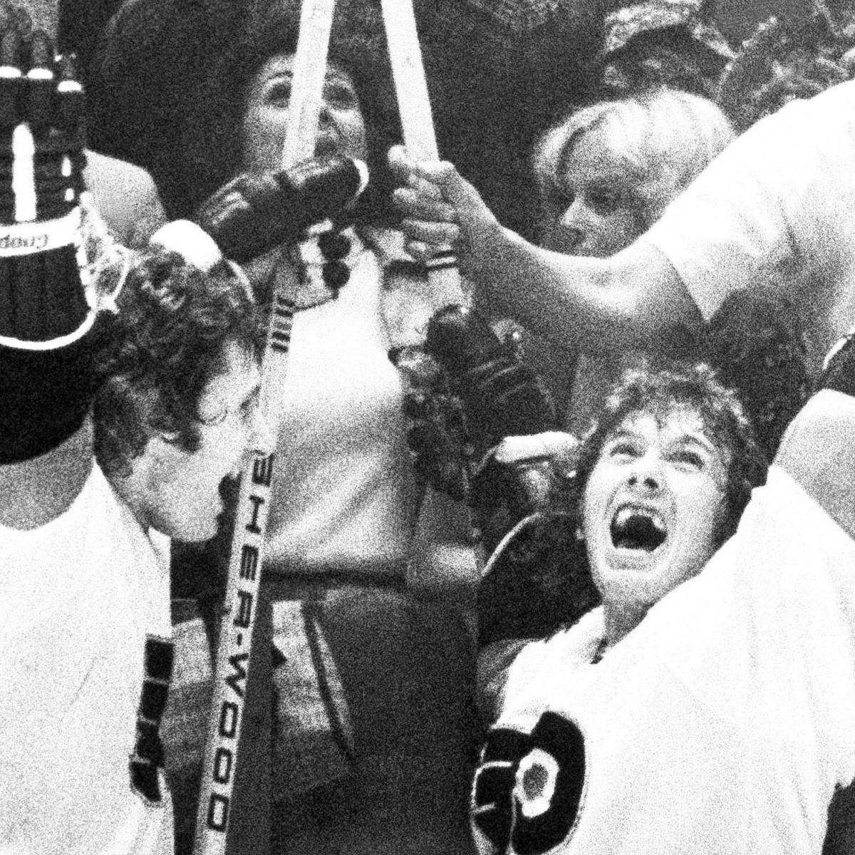 Flyers 1974-75 Stanley Cup Championship Celebration, 8x10 B&W Photo