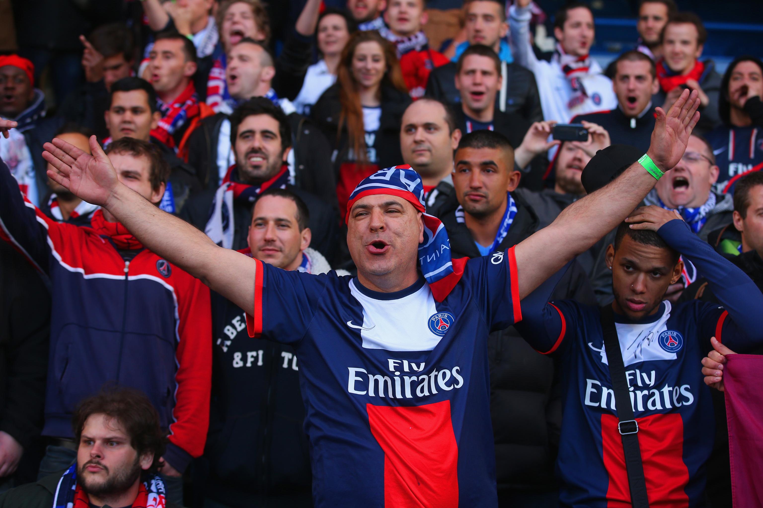 Psg Fans / Video If You Think Psg Fans Don T Exist Watch Them Welcome
