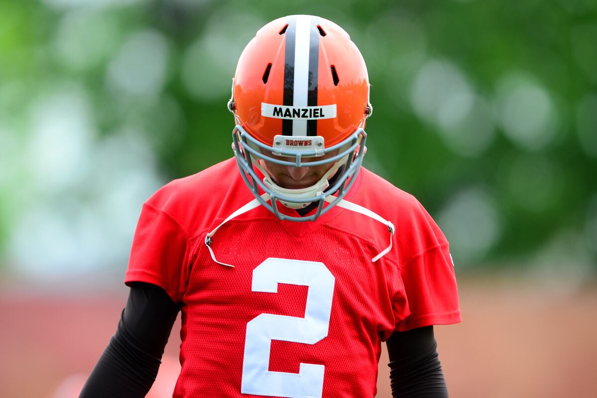 Cleveland Browns: Biggest Matchups Facing Johnny Manziel in Rookie