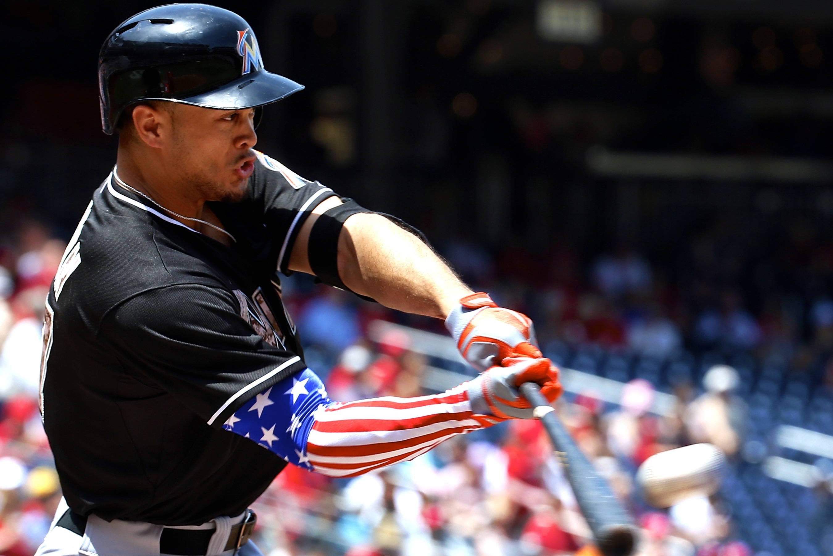 Giancarlo Stanton Sports An Awesome Patriotic Arm Sleeve On Memorial Day Bleacher Report Latest News Videos And Highlights