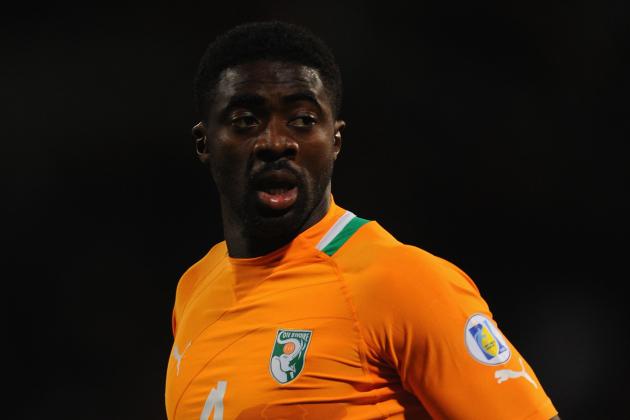 CASABLANCA, MOROCCO - NOVEMBER 16: Kolo Toure of Ivory Coast in action durig the FIFA 2014 World Cup Qualifier Play-off Second Leg between Senegal and Ivory Coast at Stade Mohammed V on November 16, 2013 in Casablanca, Morocco. (Photo by Mike Hewitt/Getty Images)